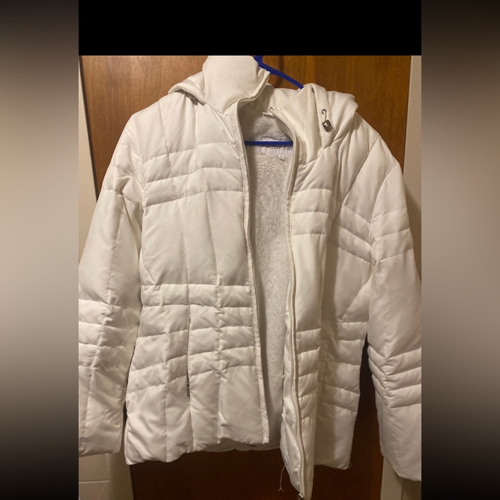 woman’s size large Calvin Klein coat
